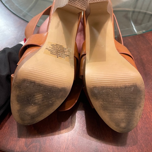 Express heels - Picture 3 of 3